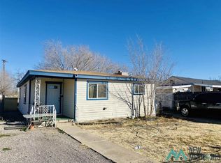 609 W Mathews St, Roswell, NM 88203