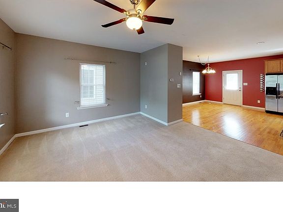 2nd image of 2 Railroad Ave