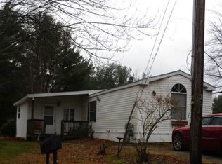 26 Airport Rd, Coventry, RI 02816