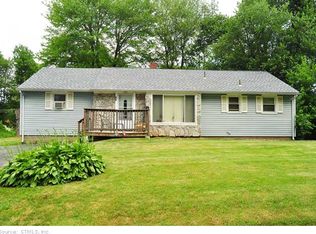 42 Joyce St, Bloomfield, CT 06002