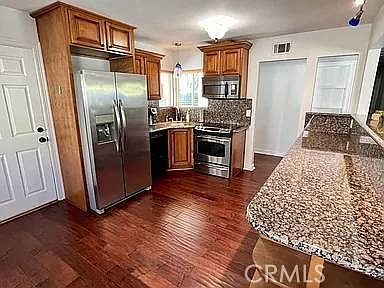 2nd image of 5301 Raintree St