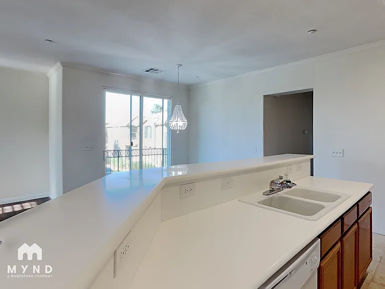 495 Westminster Hall Ave #103 — Photo 14