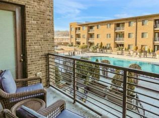 200 Manufacturers Rd APT 320, Chattanooga, TN 37405