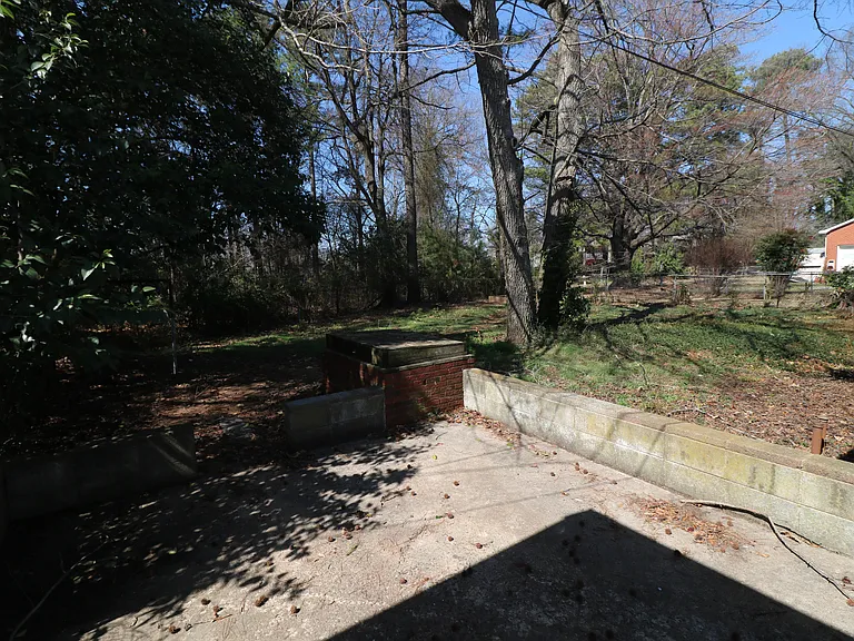 3741 N Sharon Amity Rd — Photo 22