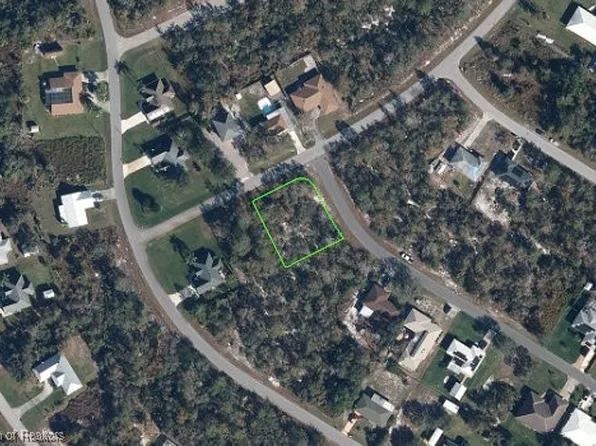 122 Grapefruit Ave NW, Lake Placid, FL 33852