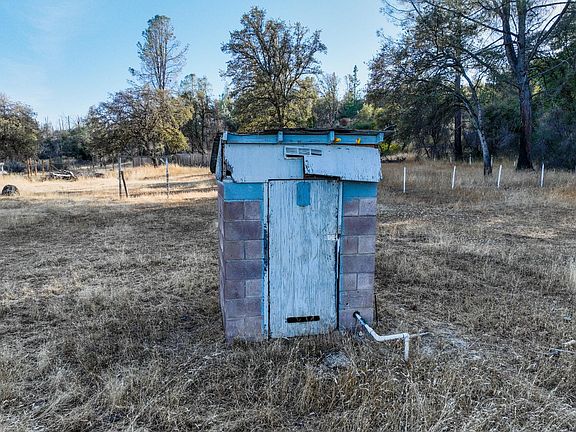 3rd image of 10523 Tasha Rd