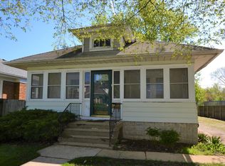 1016 Vine St, Joliet, IL 60435