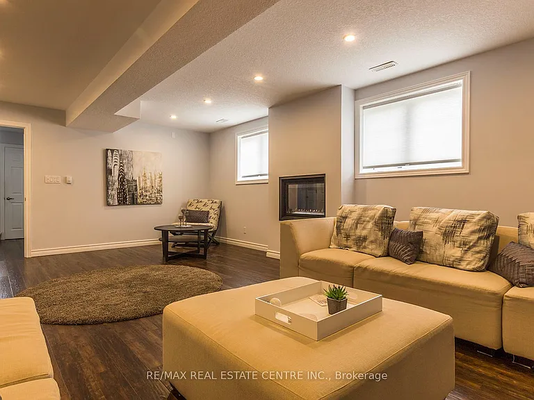 44 Lemon Grass St — Photo 27