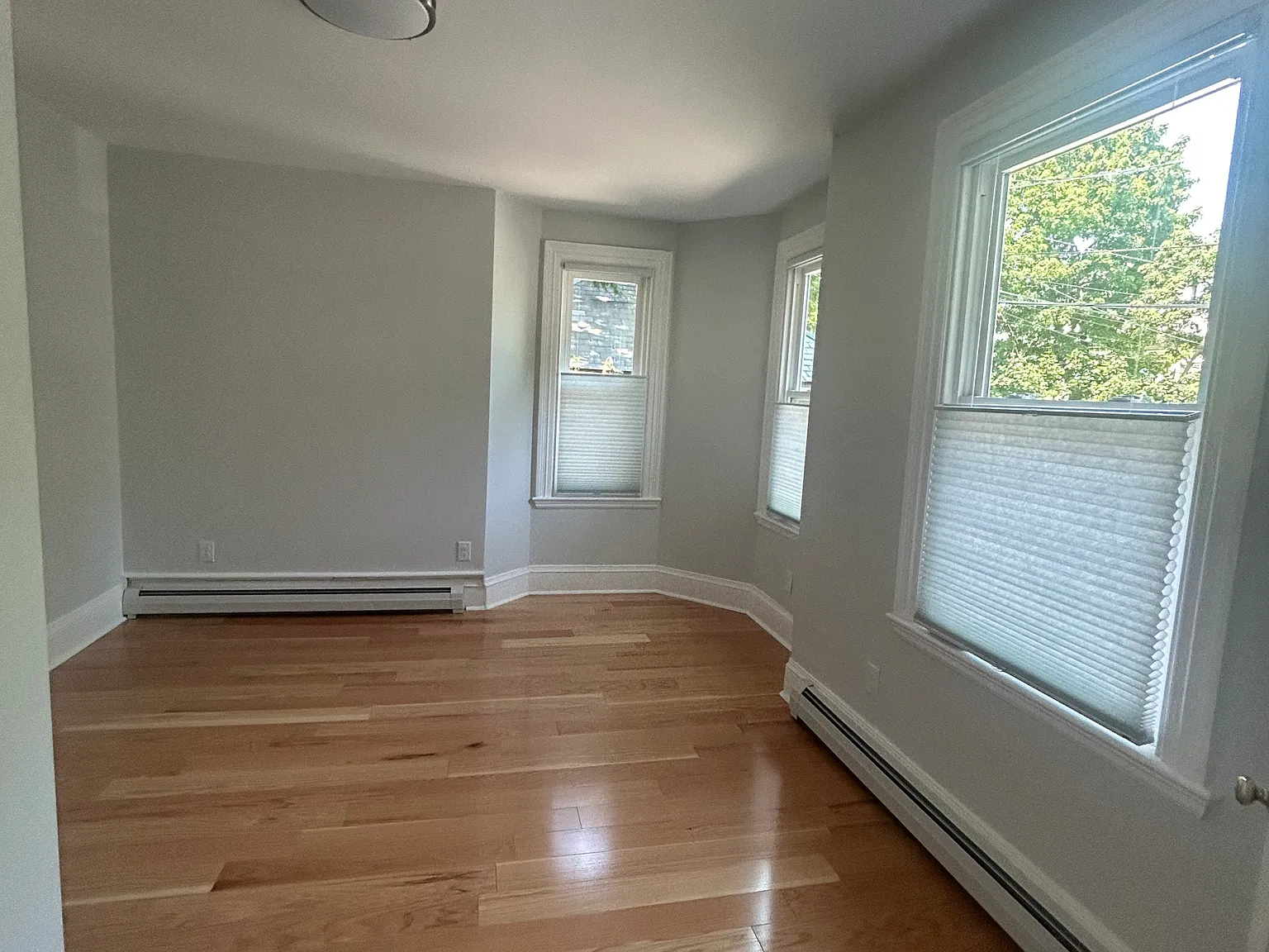 4 bed, 1473 sqft, $3,700 — Photo 4