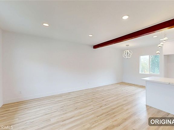 5th image of 4880 Eldred St