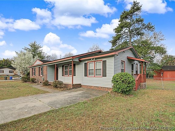 2nd image of 1931 Pumpkin Rd