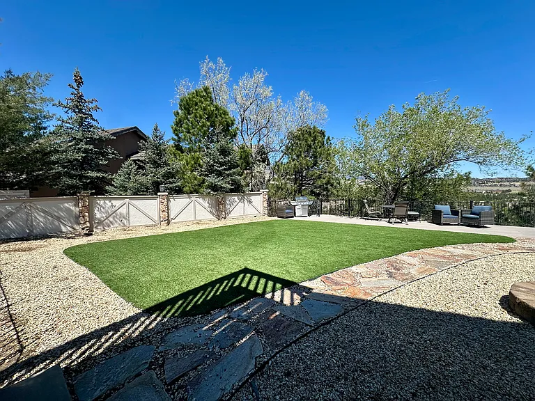 1020 Point Of The Pines Dr — Photo 8