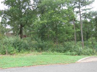 Ridgewood St, Hot springs national park, AR 71901