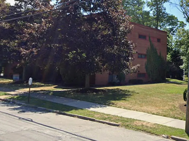 2784 Euclid — Photo 1