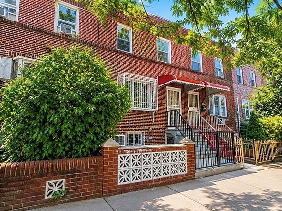 2nd image of 582 Bay Ridge Ave