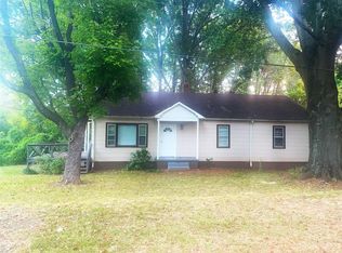 267 Enola Rd, Morganton, NC 28655