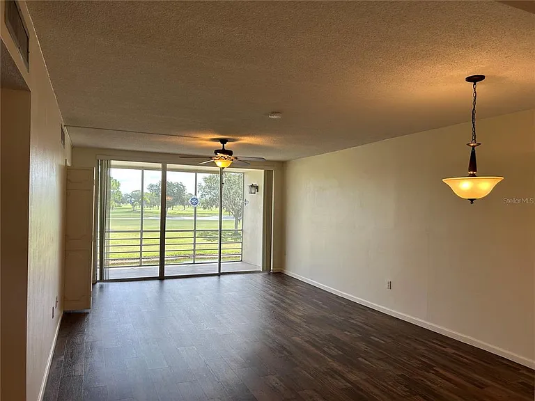 7461 W Country Club Dr N #208 — Photo 9