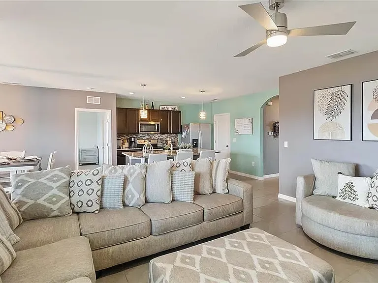 2585 Ryland Falls Dr — Photo 6