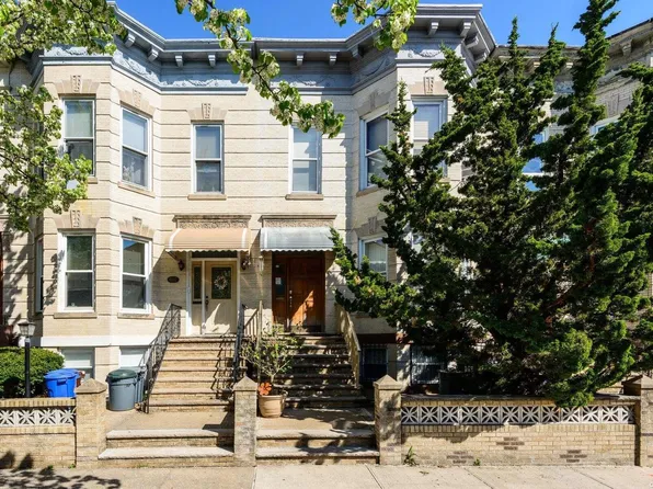 61-39 Linden Street, Ridgewood, NY 11385