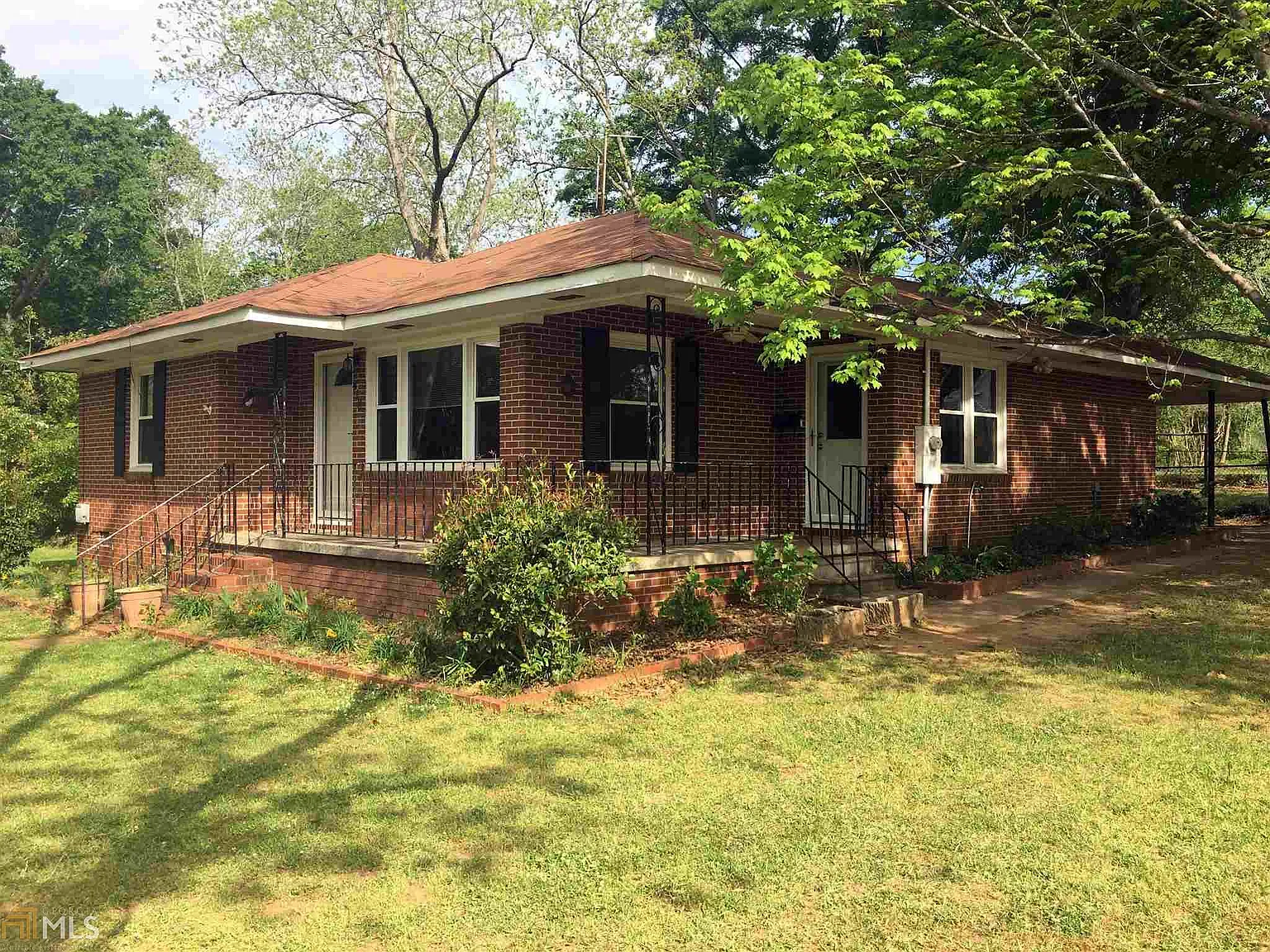 418 Taylor St photo 1