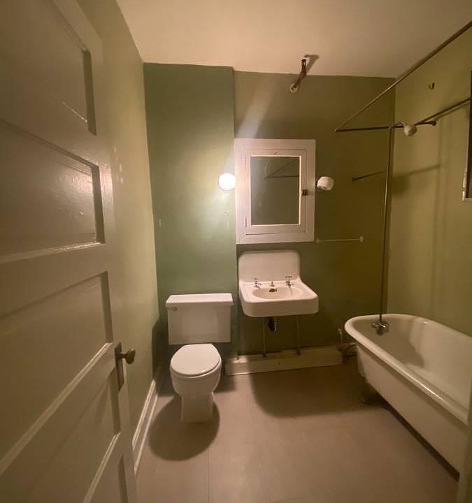 1st image of 229 1st Ave N APT 204