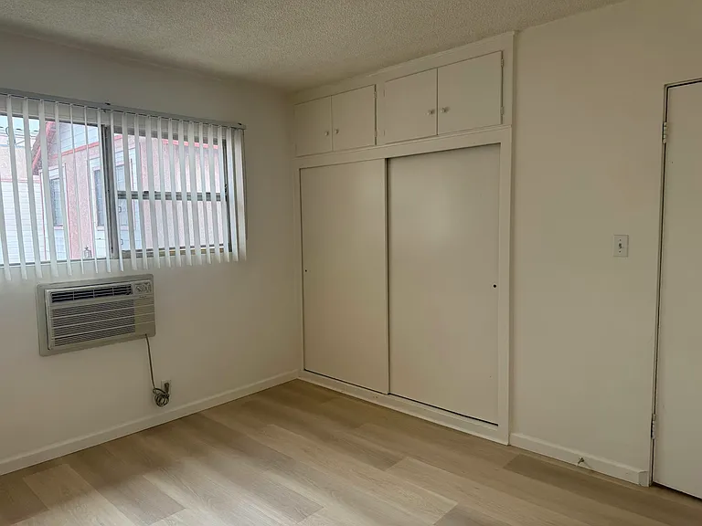 101 E Beacon St #I — Photo 17