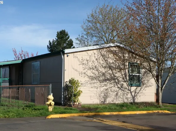 301 E Columbia Dr Unit 73, Newberg, OR 97132