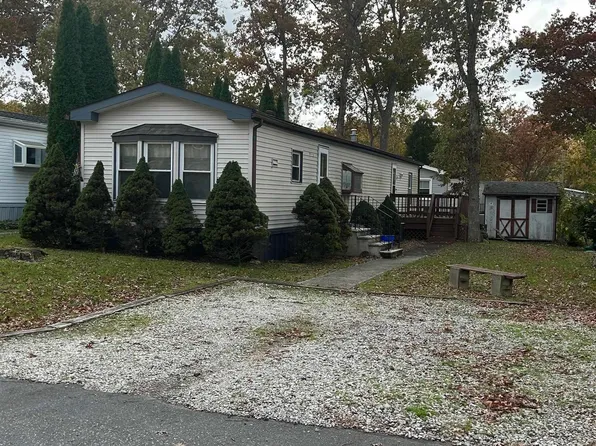 309 Jetty Dr, Egg Harbor Township, NJ 08234