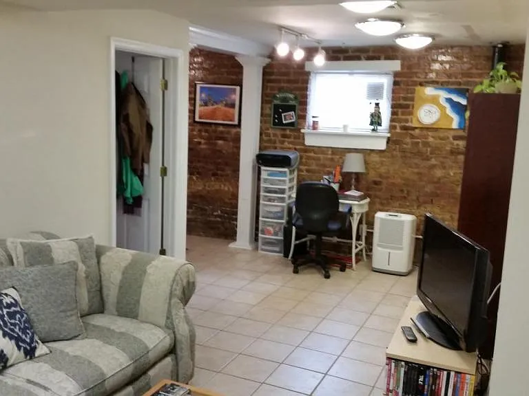 2816 Monument Ave #1B — Photo 5
