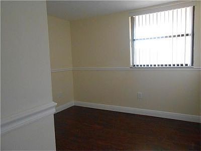 5th image of 8881 Fontainebleau Blvd #202