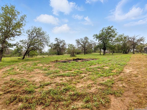 5th image of 125 County Road 6814