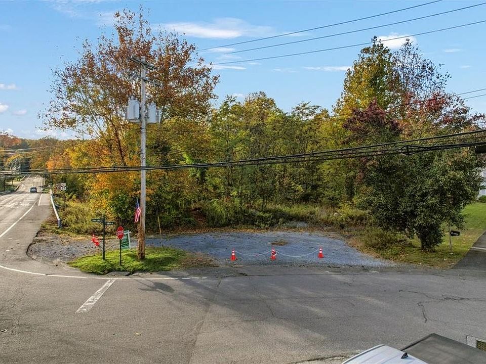 1st image of 3 Allen Lane