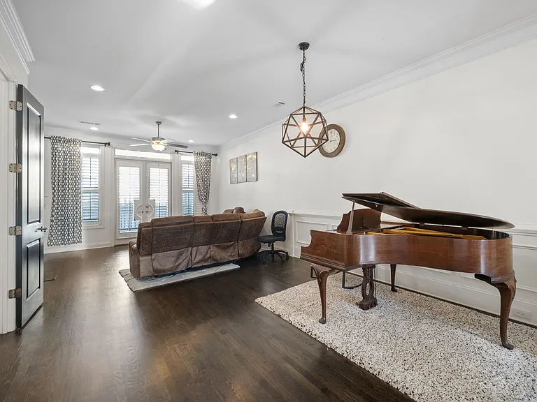 1425 Briarhaven Trl — Photo 9