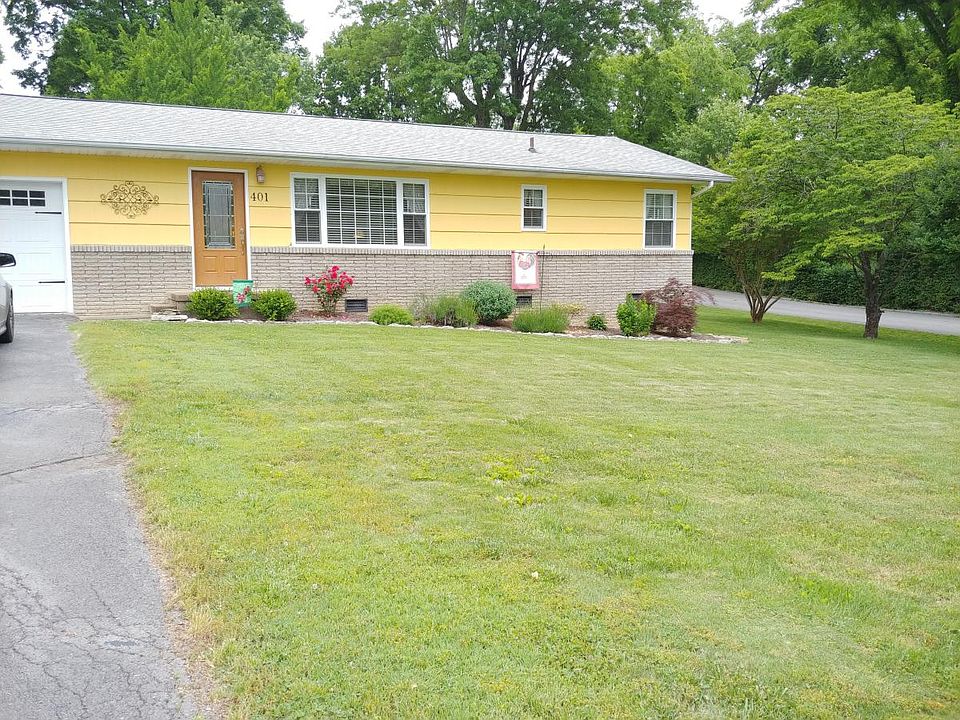 1st image of 401 Greenwood Dr