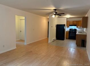 1730 State St APT 208, Hamden, CT 06517