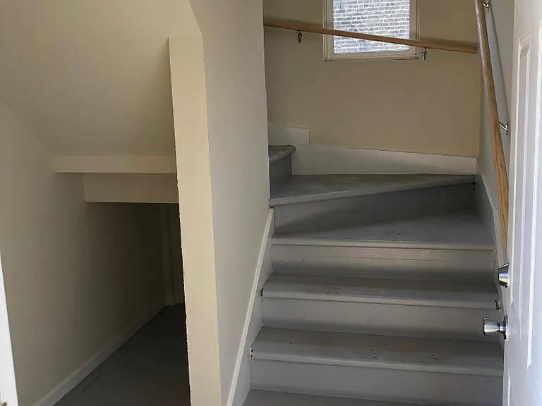 1709 W Irving Park Rd #A — Photo 18