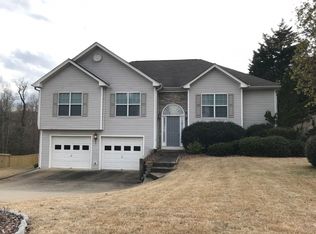 6383 Compass Dr, Flowery Branch, GA 30542