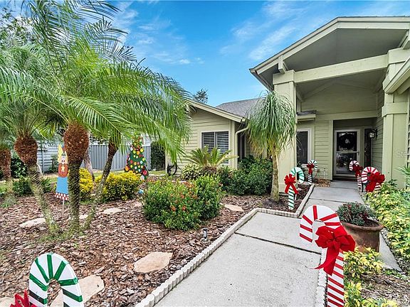 2nd image of 14669 Village Glen Cir