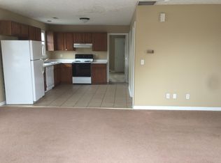1646 Foxhaven Dr APT 8, Richmond, KY 40475