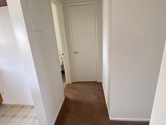 2nd image of 3536 Garnet St #18