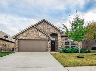 6153 Striper Dr, Fort Worth, TX 76179
