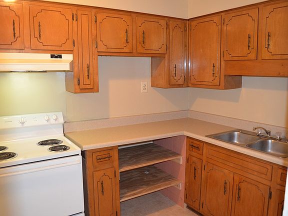 5th image of 2519 Elderberry Dr