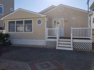104 N 7th St, Brigantine, NJ 08203