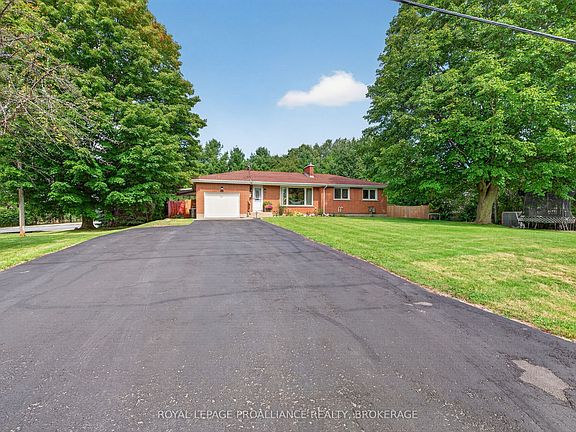 2nd image of 254 Gore Rd