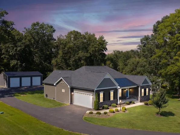 9409 Signature Way, Fredericksburg, VA 22407