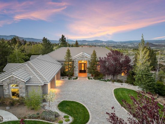 14070 Saddlebow Dr, Reno, NV 89511