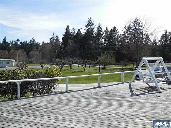 3rd image of 1002 Hooker Rd