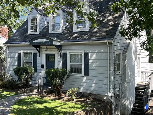 4027 N Glebe Rd Photo 1