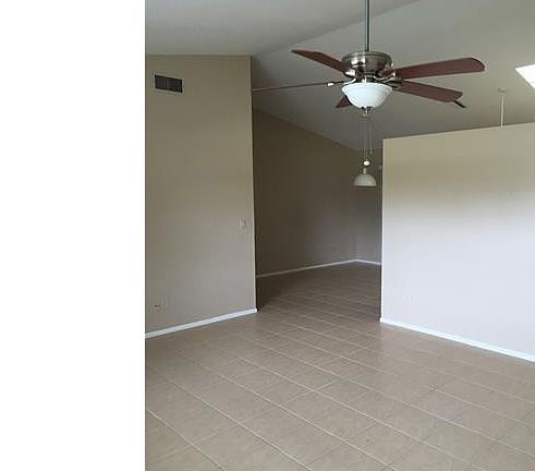 5th image of 3604 4th St W Unit 7
