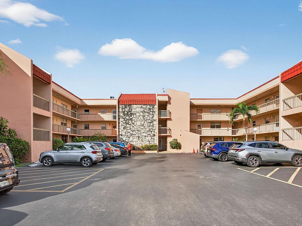 1st image of 3050 Holiday Springs Boulevard #108